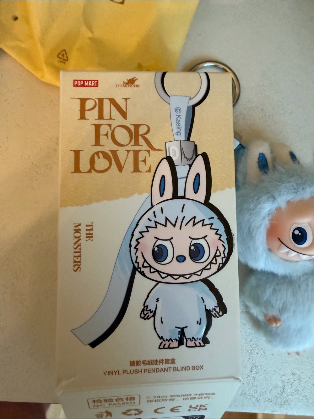 Pop Mart Pin For Love Letter D - Picture 5 of 7